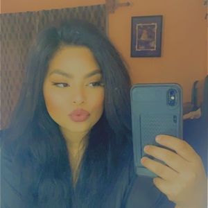 Meet your Posher, Diana lopez